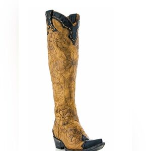 Old Gringo Rebecca - Butter, brand new in box